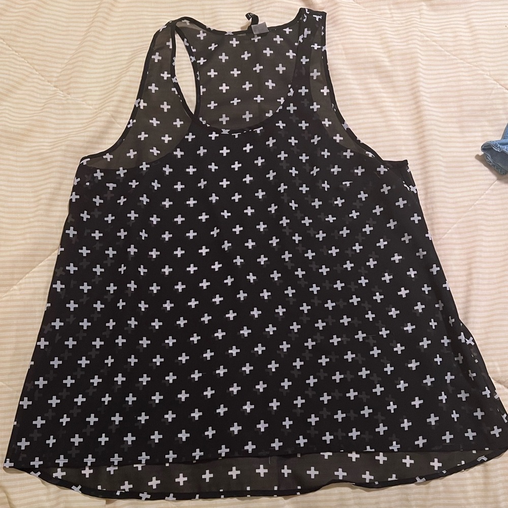 Divided by H&M size 12 black tank with white crosses